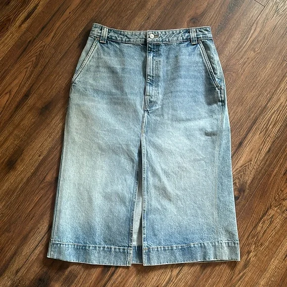 Khaite Jean skirt great condition 😍😍😍😍😍😍